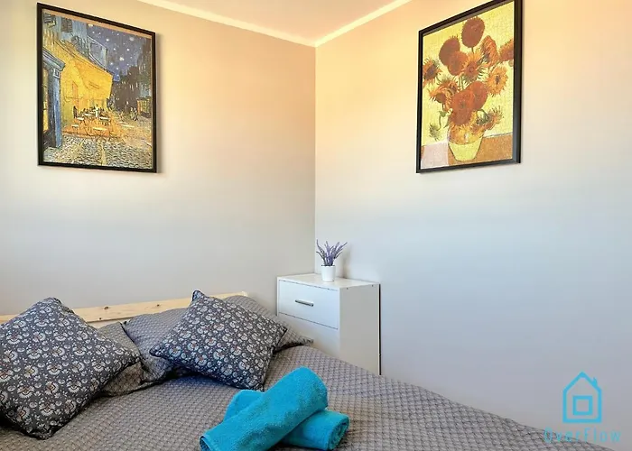 Van Gogh Room - 10 Minutes To Gdansk Old Town & Sea